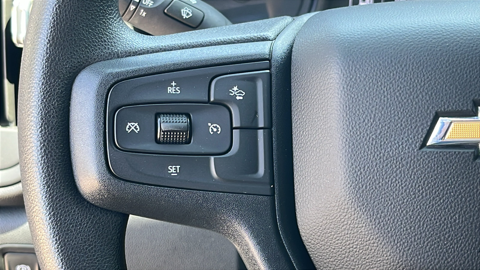 Used 2023 Chevrolet Silverado 1500 Custom w/ LPO, Dark Essentials Package RWD image 16