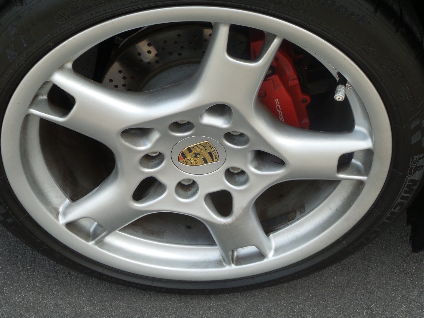 Used 2005 Porsche Boxster S RWD image 22
