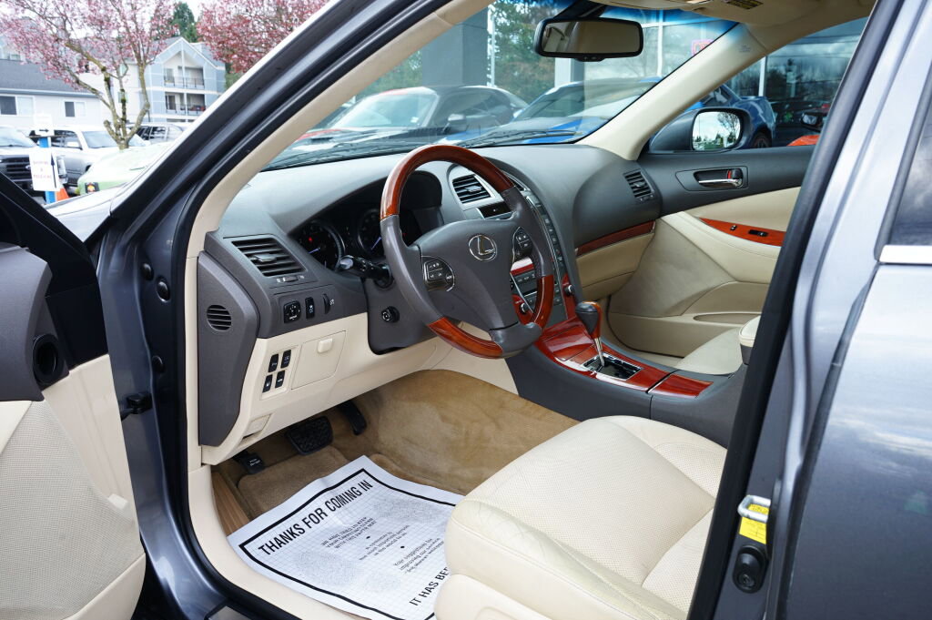 Used 2012 Lexus ES 350 image 10