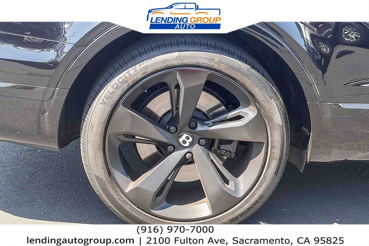 Used 2019 Bentley Bentayga AWD/4WD image 10