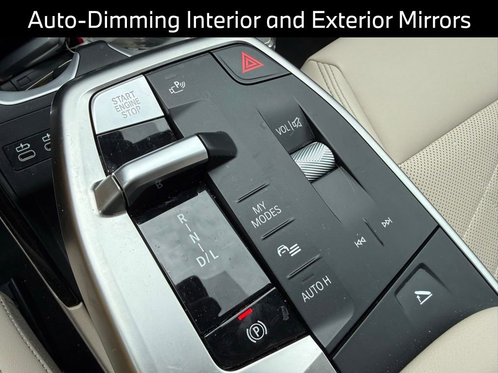 Certified 2025 BMW X1 xDrive28i w/ Technology Package image 16