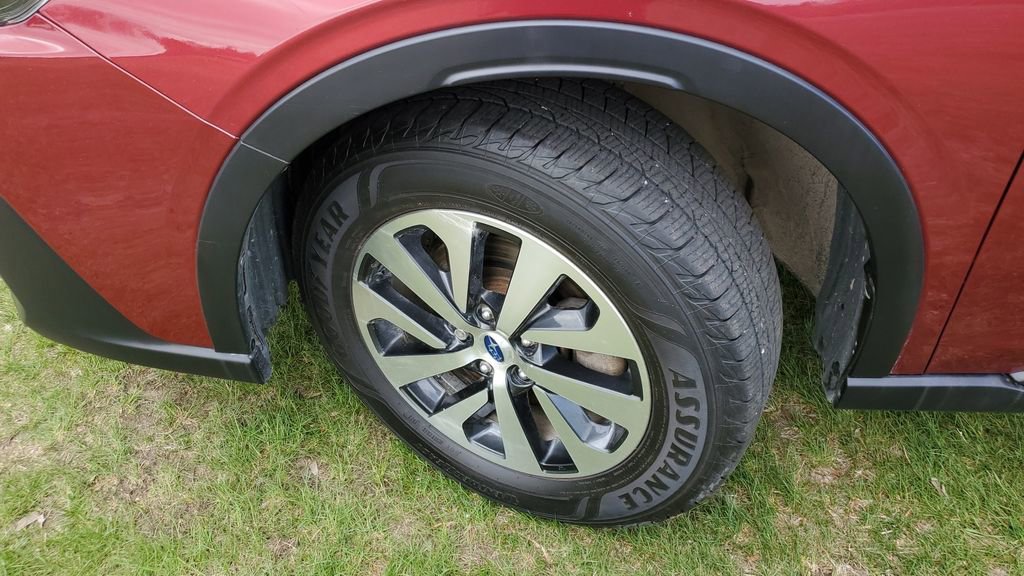 Used 2021 Subaru Outback Premium AWD/4WD image 5