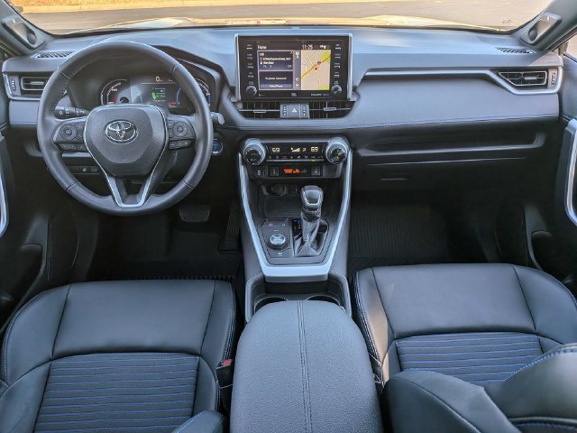 Certified 2021 Toyota RAV4 XSE w/ XSE Grade Weather Package AWD/4WD image 7