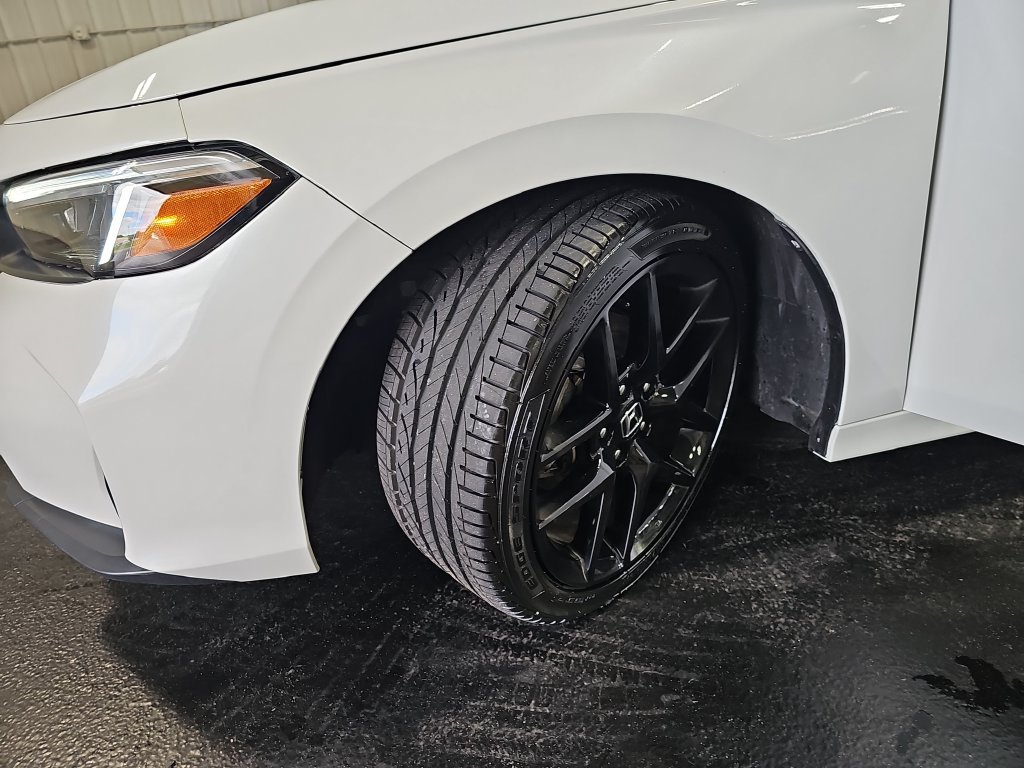 Used 2025 Honda Civic Sport image 87