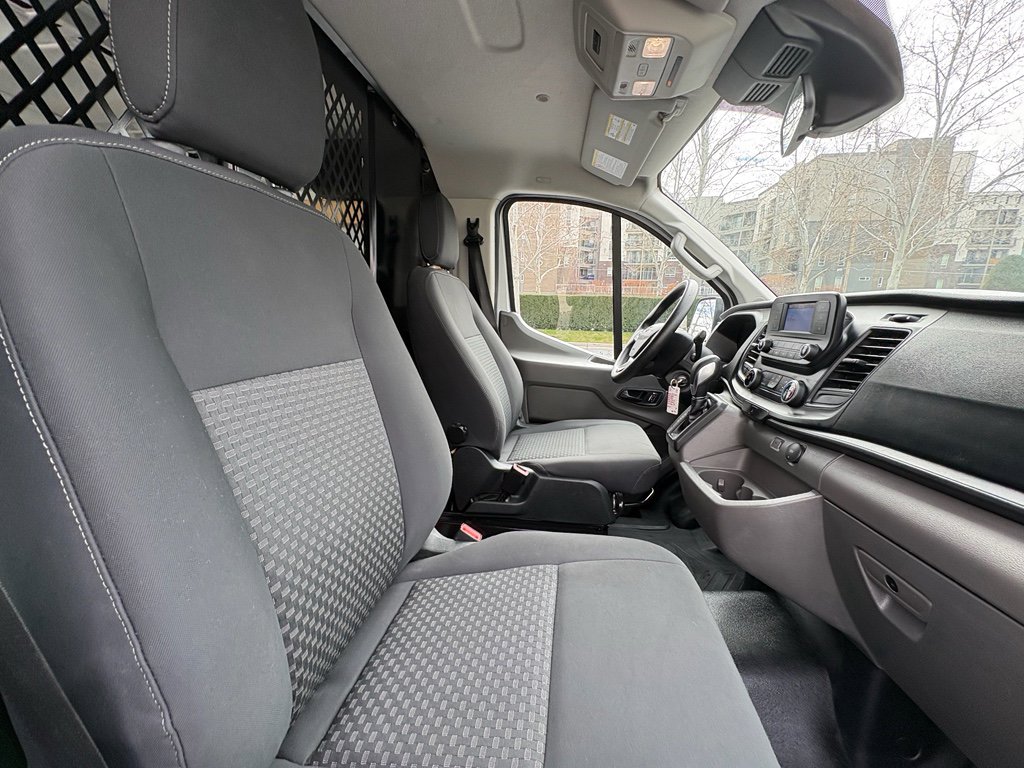Used 2024 Ford Transit 250 Low Roof w/ Exterior Upgrade Package image 21