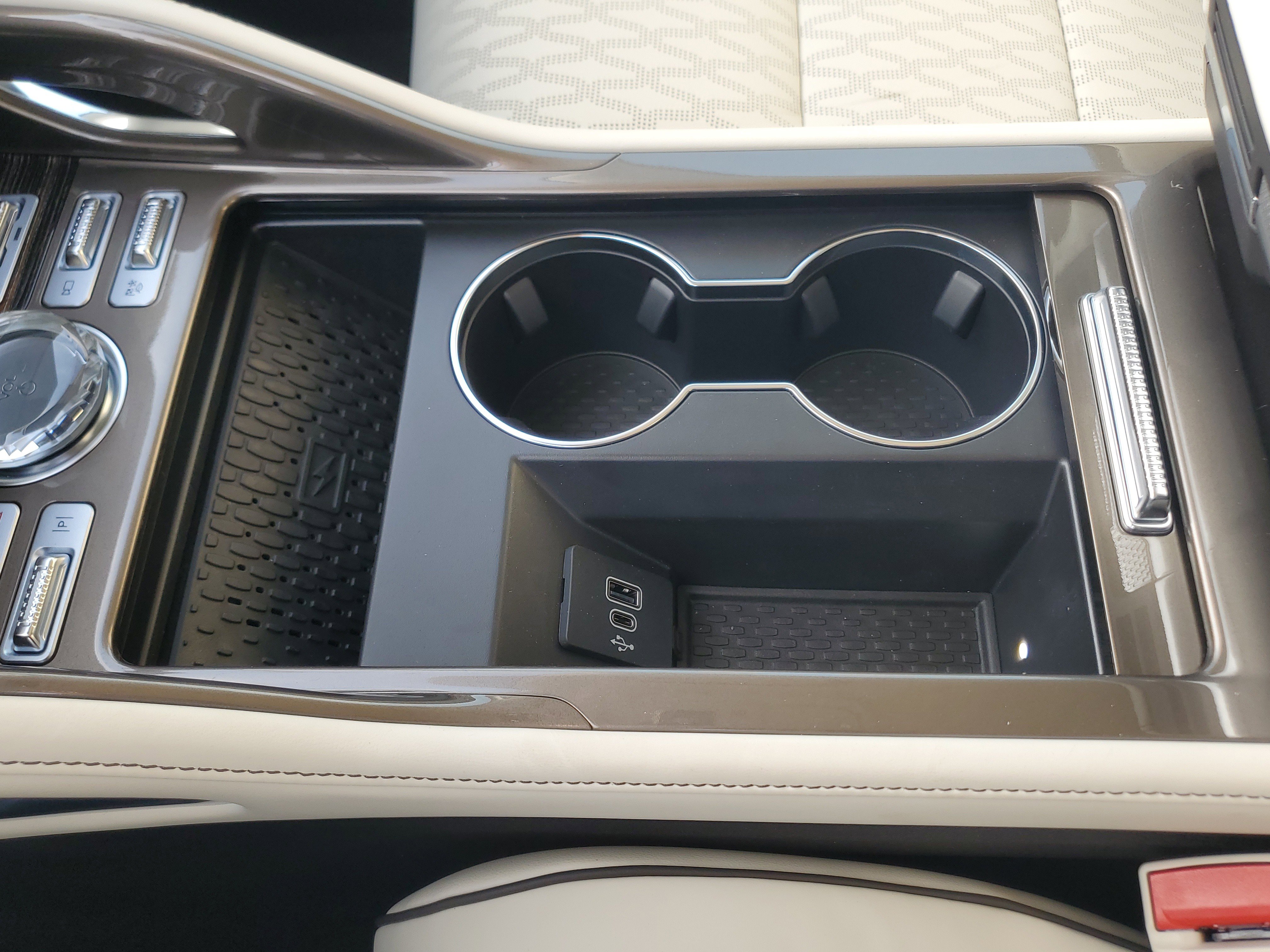 New 2026 Lincoln Nautilus Black Label image 27