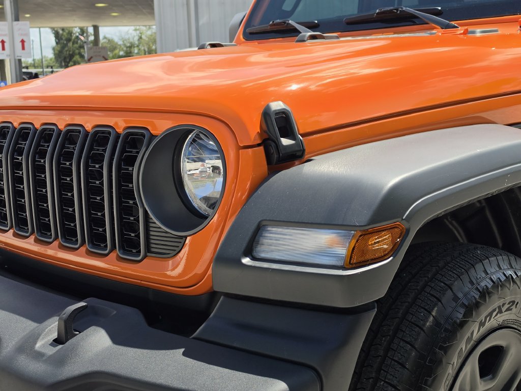 Certified 2025 Jeep Wrangler Unlimited Sport AWD/4WD image 7
