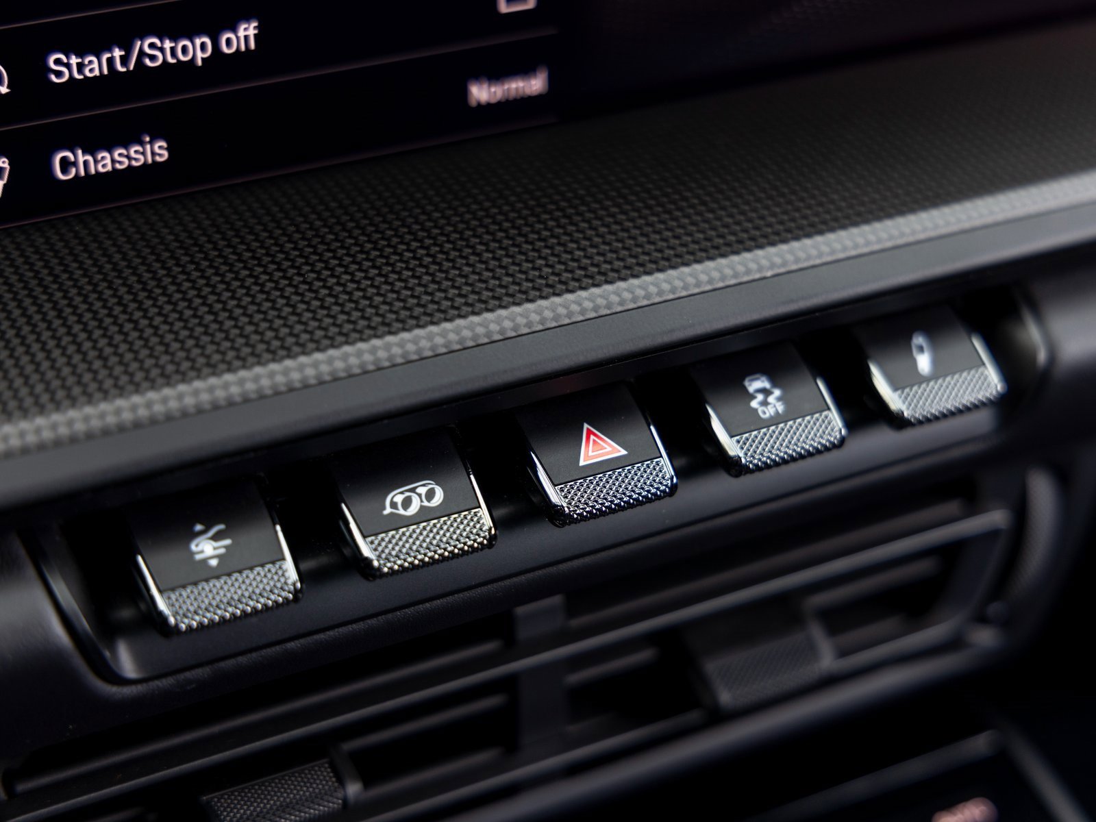 Certified 2022 Porsche 911 Carrera GTS image 38