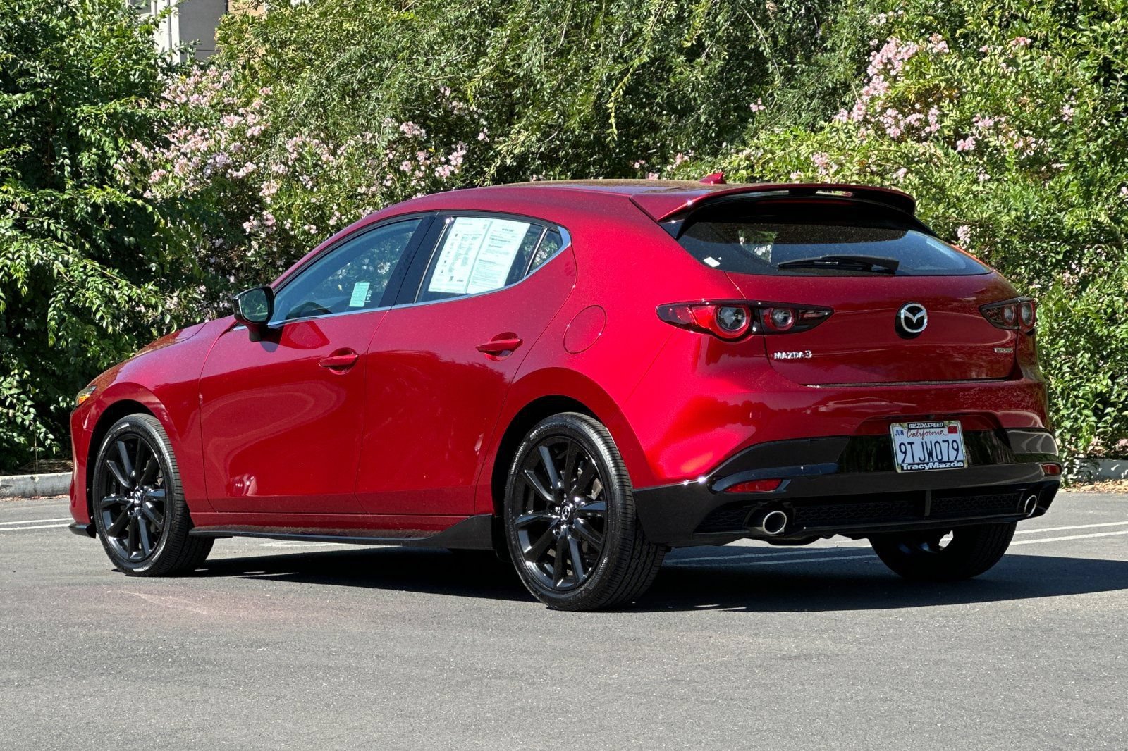 Certified 2025 MAZDA MAZDA3 2.5 S Hatchback w/ Appearance Package FWD image 7