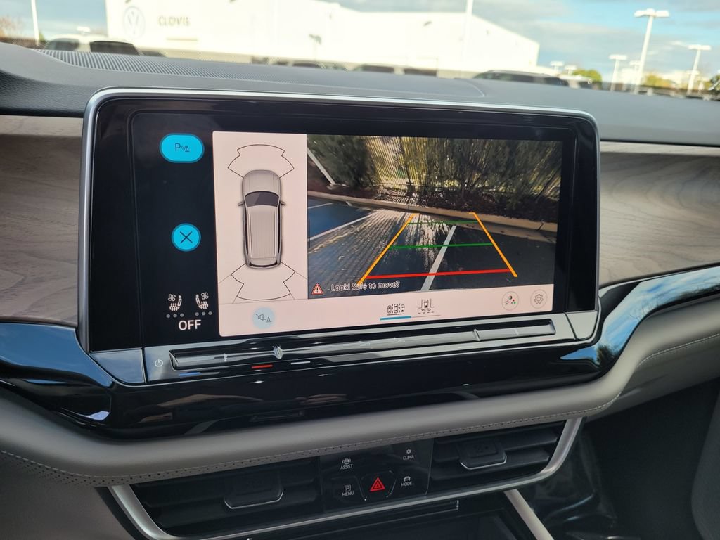 New 2026 Volkswagen Atlas SE FWD image 18