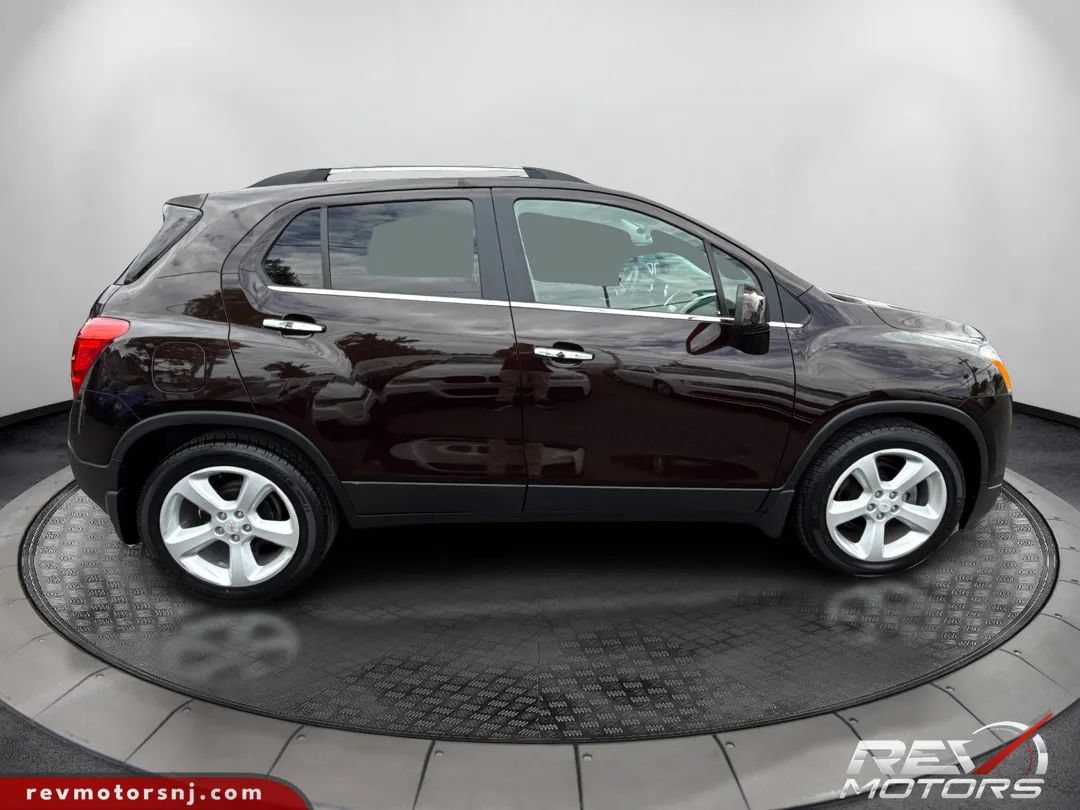 Used 2015 Chevrolet Trax LTZ FWD image 6
