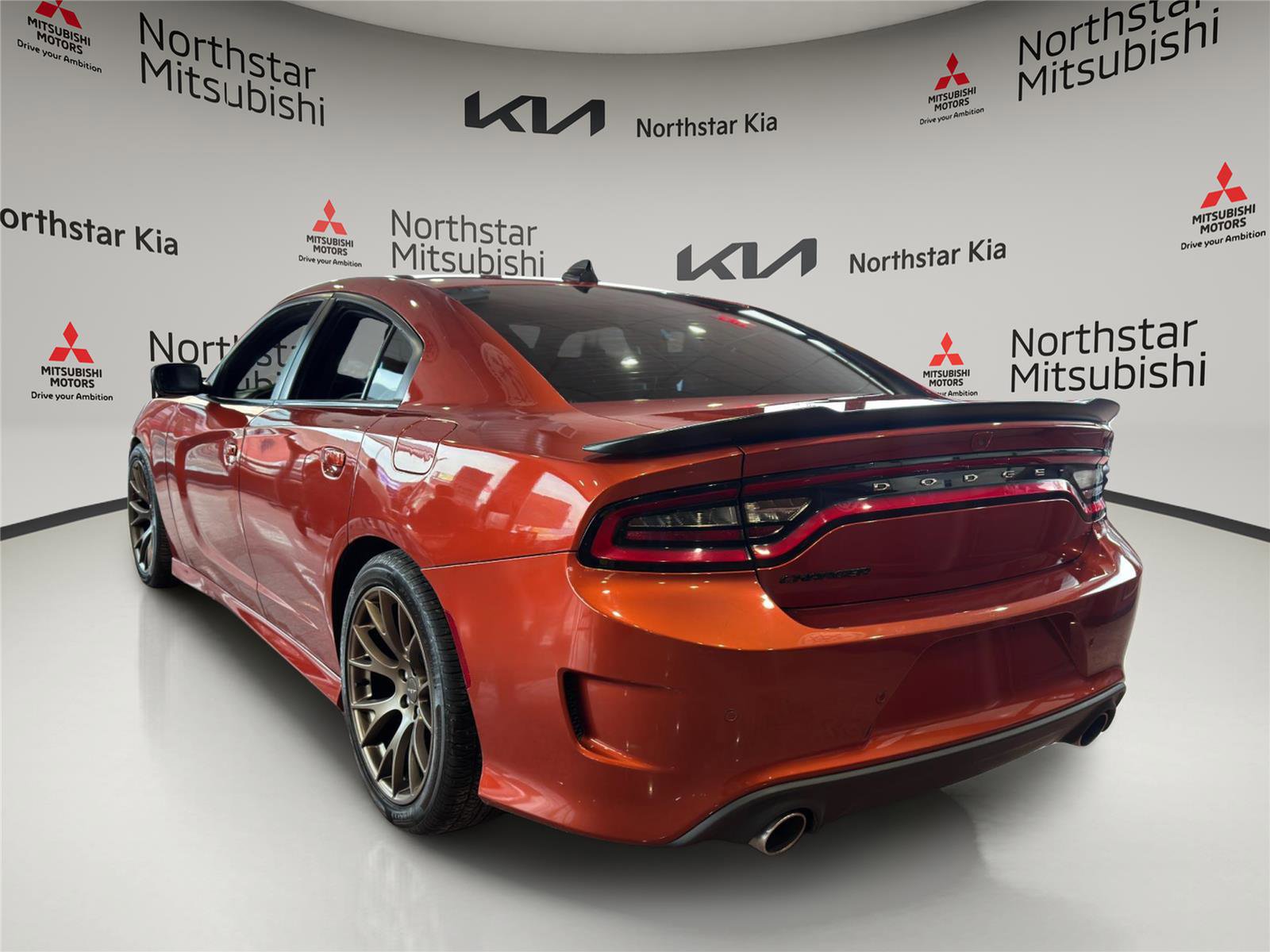 Used 2023 Dodge Charger Scat Pack w/ Daytona Edition Group image 2