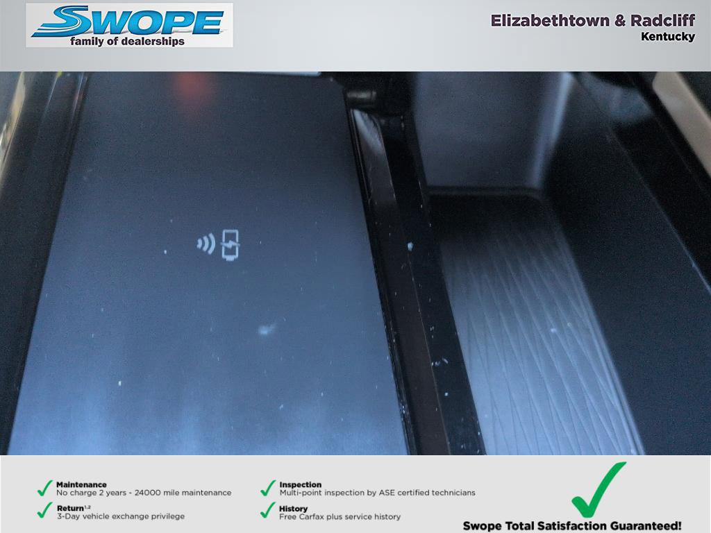 Used 2025 Toyota Camry XSE w/ Premium Plus Package FWD image 17
