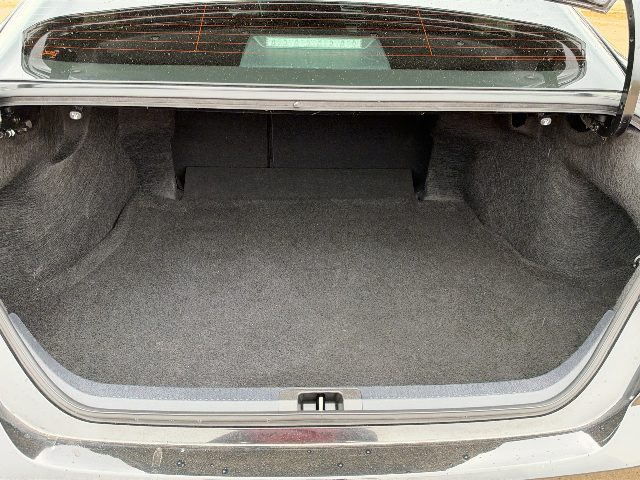Used 2025 Toyota Camry XLE FWD image 15