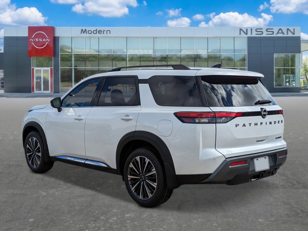 New 2026 Nissan Pathfinder Platinum image 3