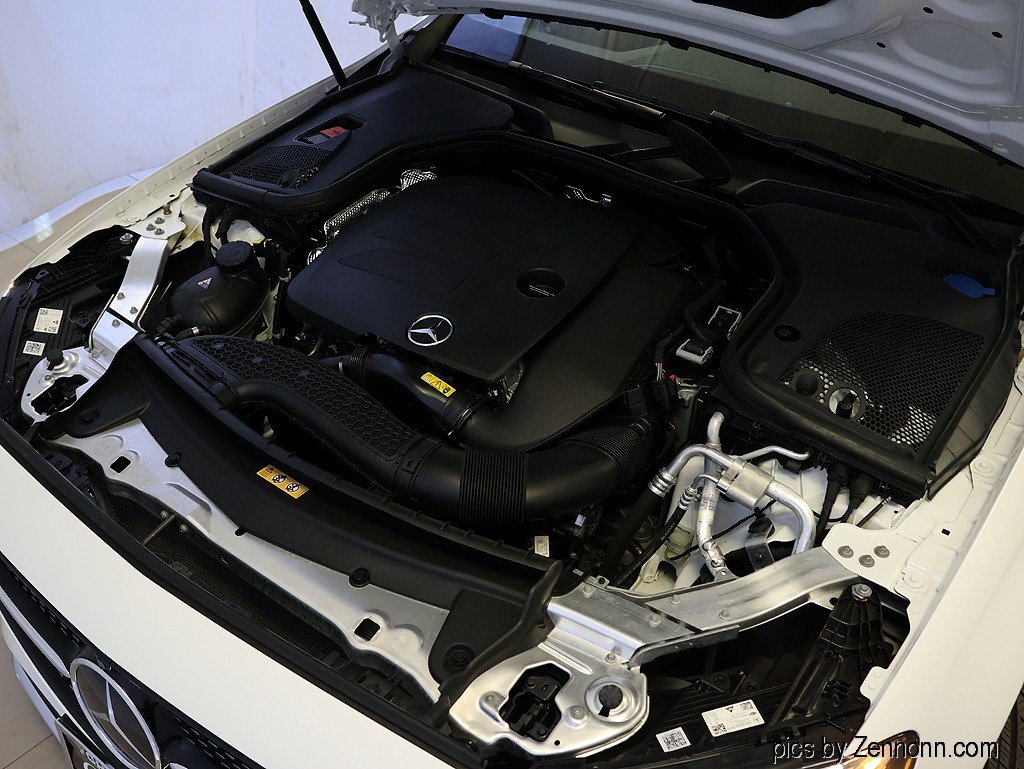 Used 2023 Mercedes-Benz E 350 4MATIC Sedan image 40