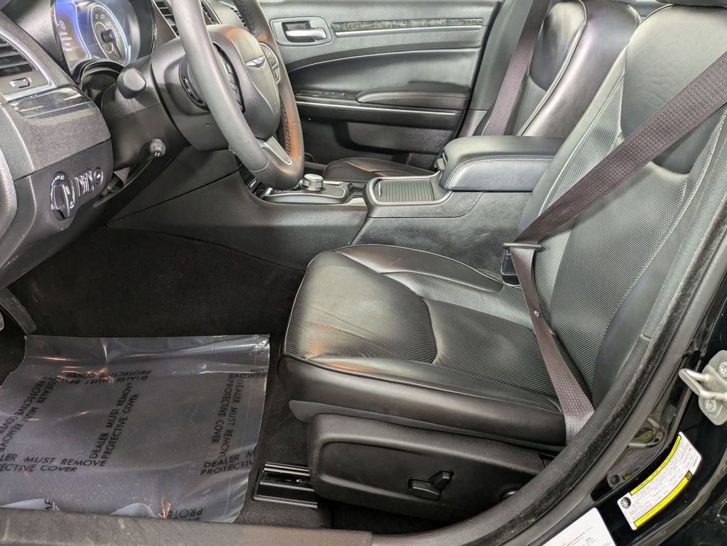 Used 2023 Chrysler 300 Touring L w/ Popular Equipment Group image 12
