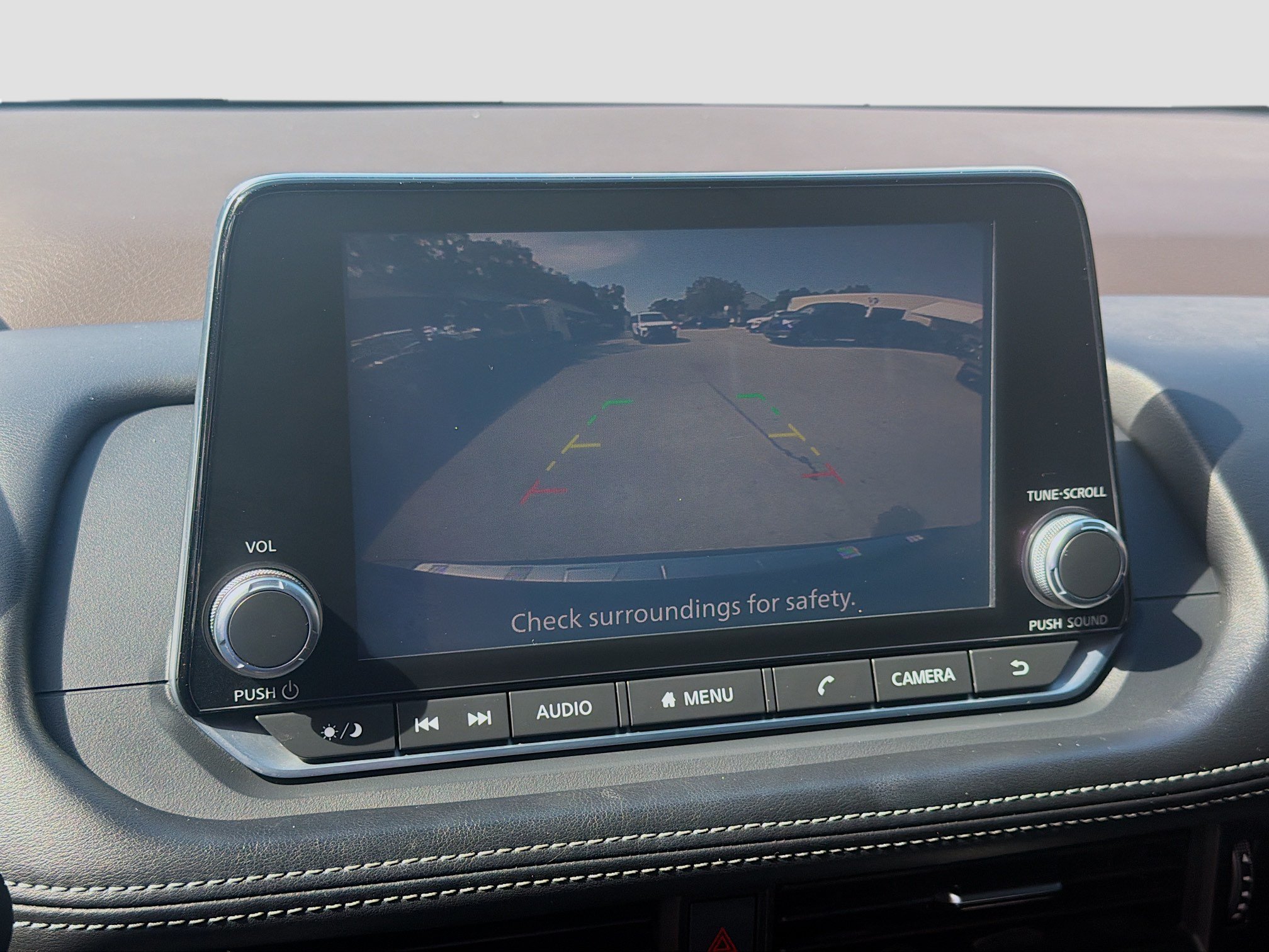 Used 2021 Nissan Rogue S FWD image 13