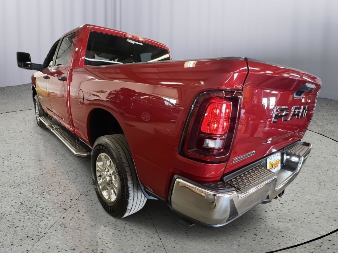 Used 2026 RAM 2500 Big Horn AWD/4WD image 3