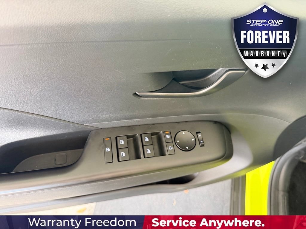 Used 2024 Hyundai Kona SEL FWD image 11