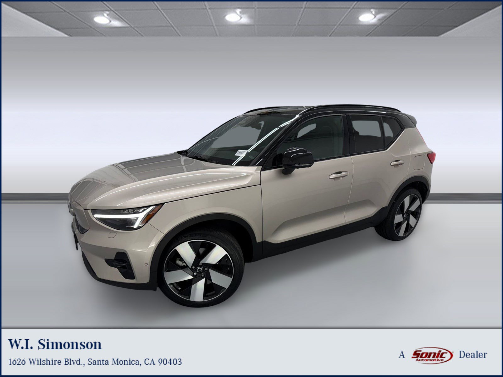 Used 2024 Volvo XC40 Recharge Ultimate w/ Protection Package Premier image 1