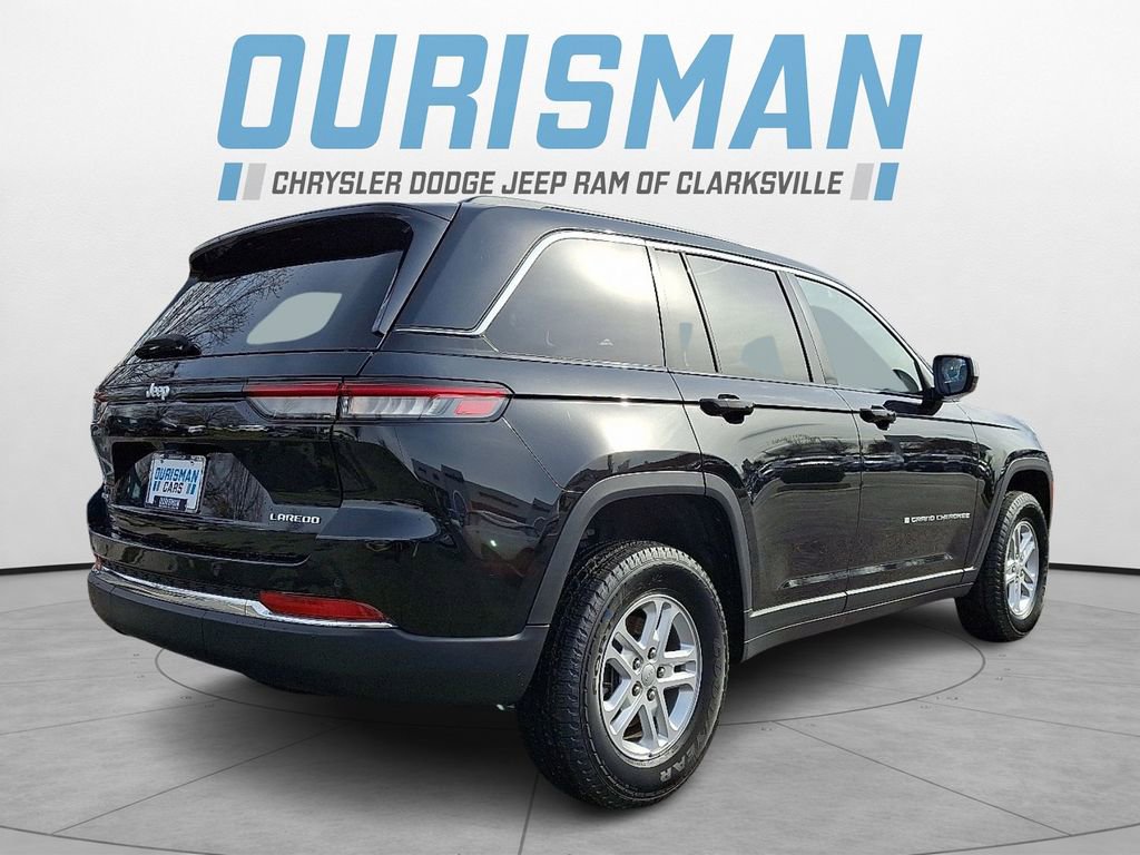 Used 2025 Jeep Grand Cherokee Laredo image 6