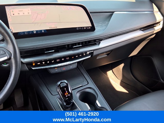 Used 2025 Cadillac XT4 Premium Luxury AWD/4WD image 26