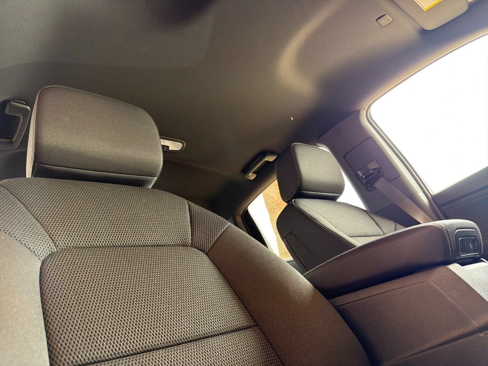 New 2026 GMC Canyon Elevation w/ Technology Package RWD image 16