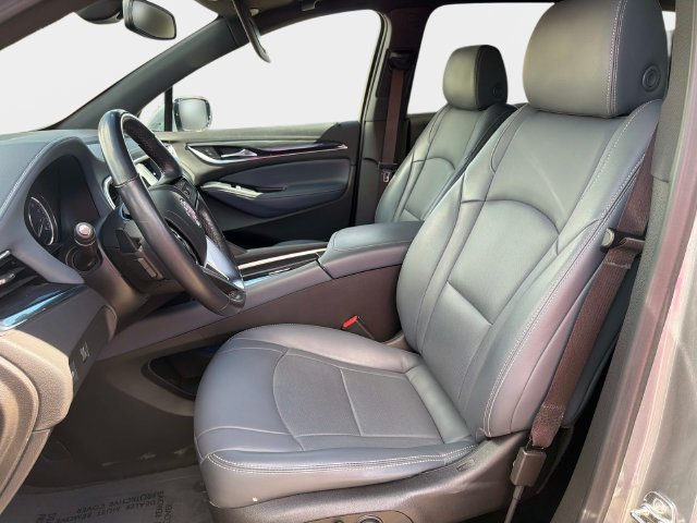 Used 2024 Buick Enclave Essence w/ Sport Touring Edition FWD image 18