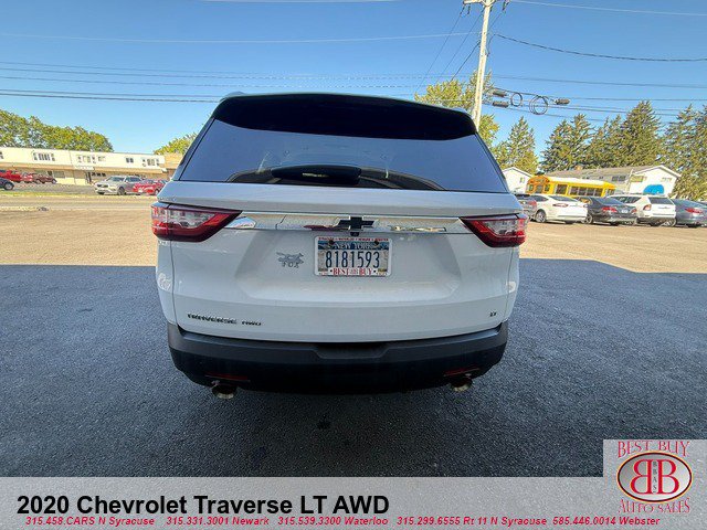 Used 2020 Chevrolet Traverse LT w/ Driver Confidence II Package AWD/4WD image 4
