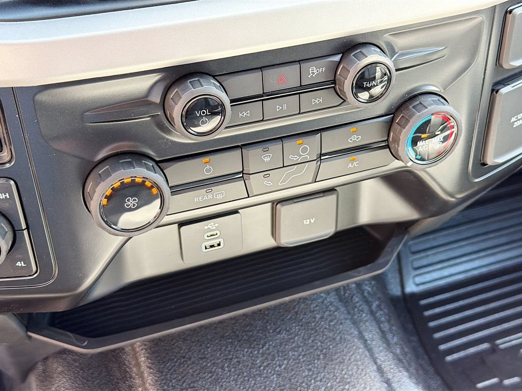 New 2026 Ford F550 4x4 Crew Cab Super Duty image 33
