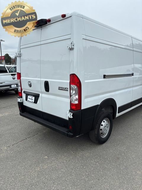 Used 2023 RAM ProMaster 2500 FWD image 3
