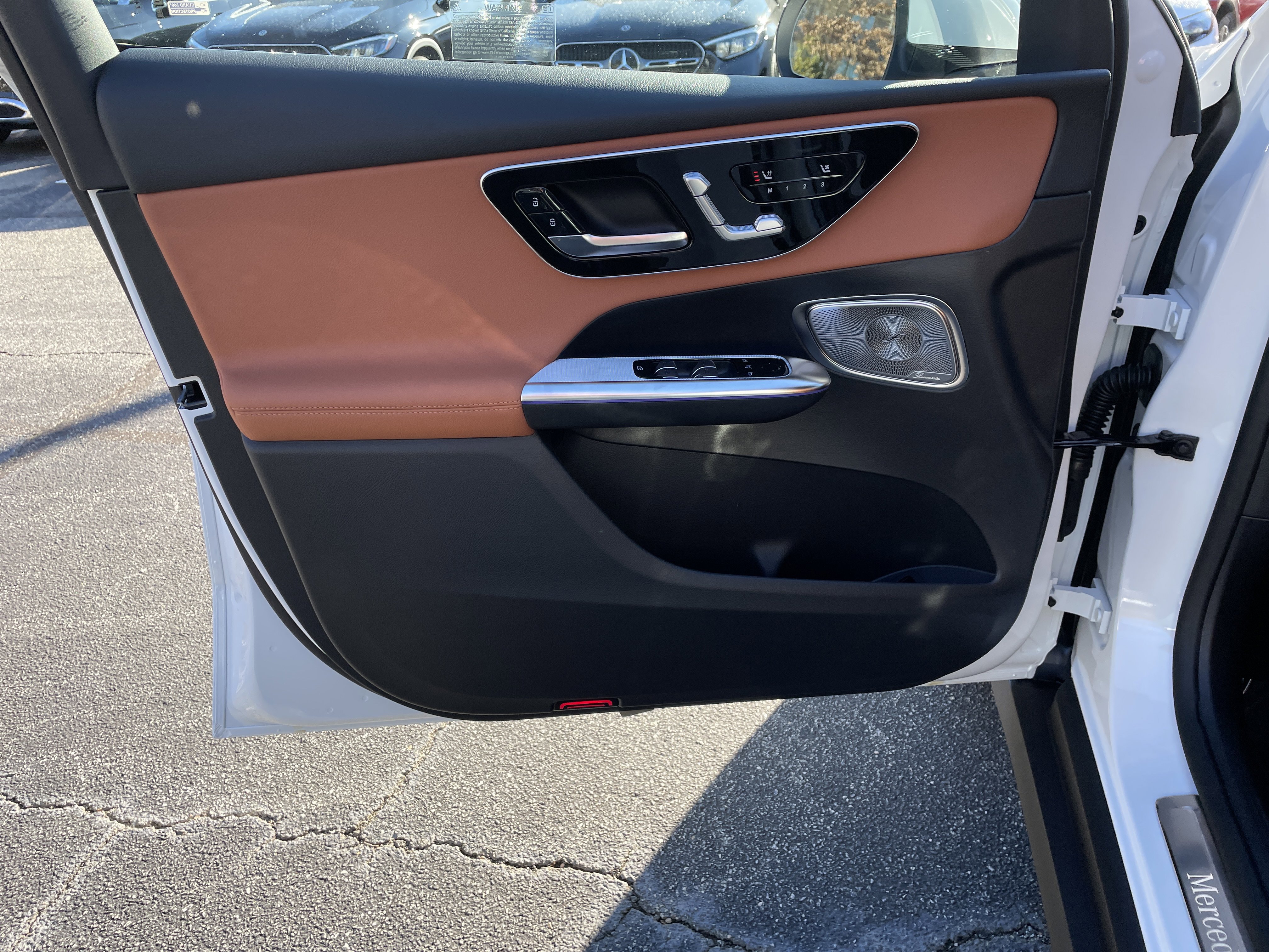 New 2026 Mercedes-Benz GLC 300 image 17