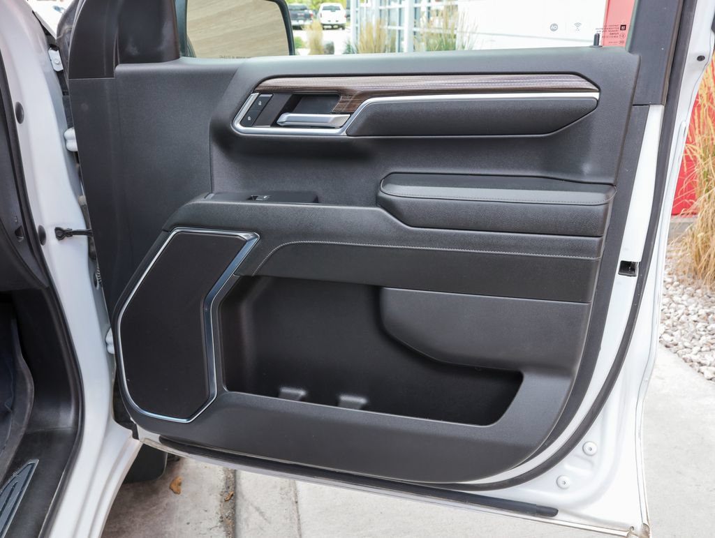 Used 2024 Chevrolet Silverado 1500 LT w/ Protection Package AWD/4WD image 25