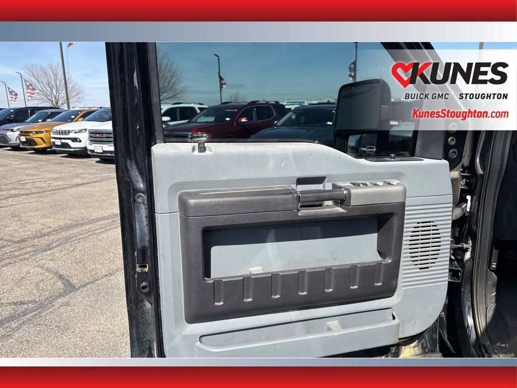 Used 2016 Ford F250 XLT AWD/4WD image 11