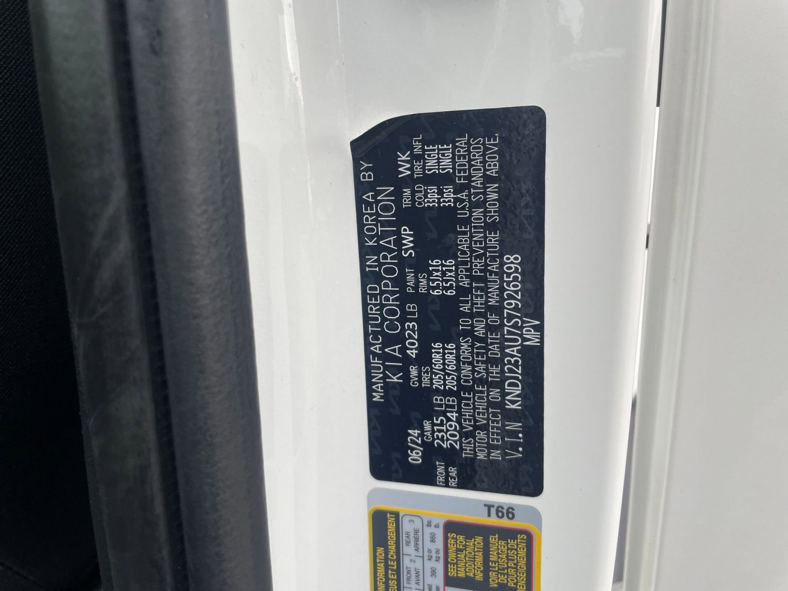 Used 2025 Kia Soul LX w/ LX Technology Package image 29