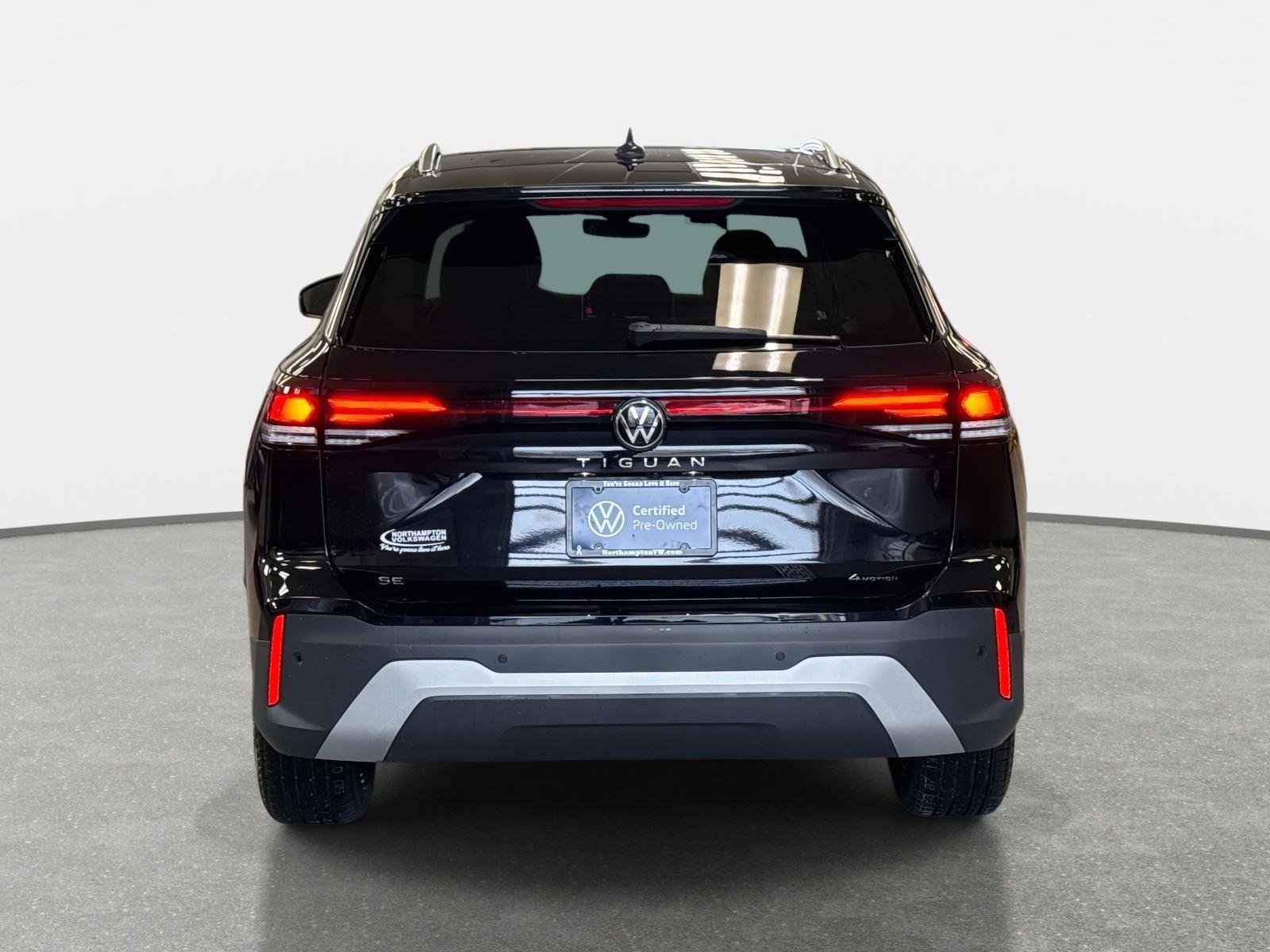 New 2026 Volkswagen Tiguan SE image 6