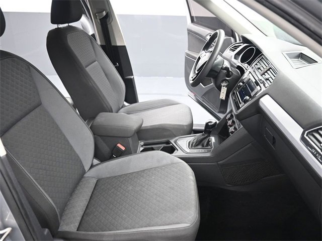 Used 2020 Volkswagen Tiguan S image 25