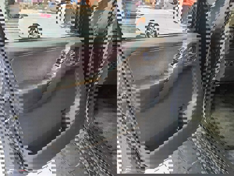 Used 2006 Nissan Pathfinder SE w/ (P01) Se Premium Pkg image 7