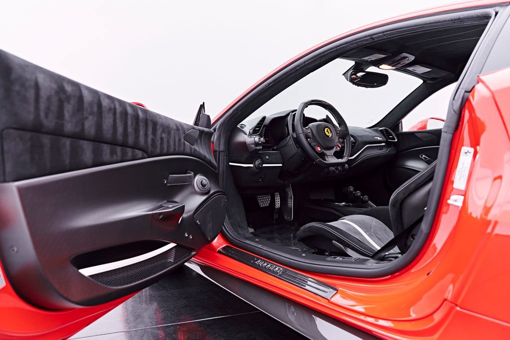 Used 2020 Ferrari 488 Pista Coupe RWD image 59