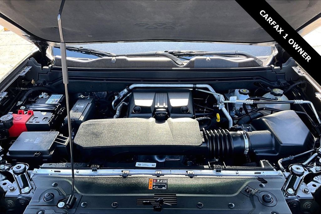 Used 2025 GMC Canyon Denali AWD/4WD image 30