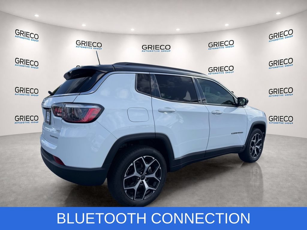 Used 2025 Jeep Compass Limited AWD/4WD image 7