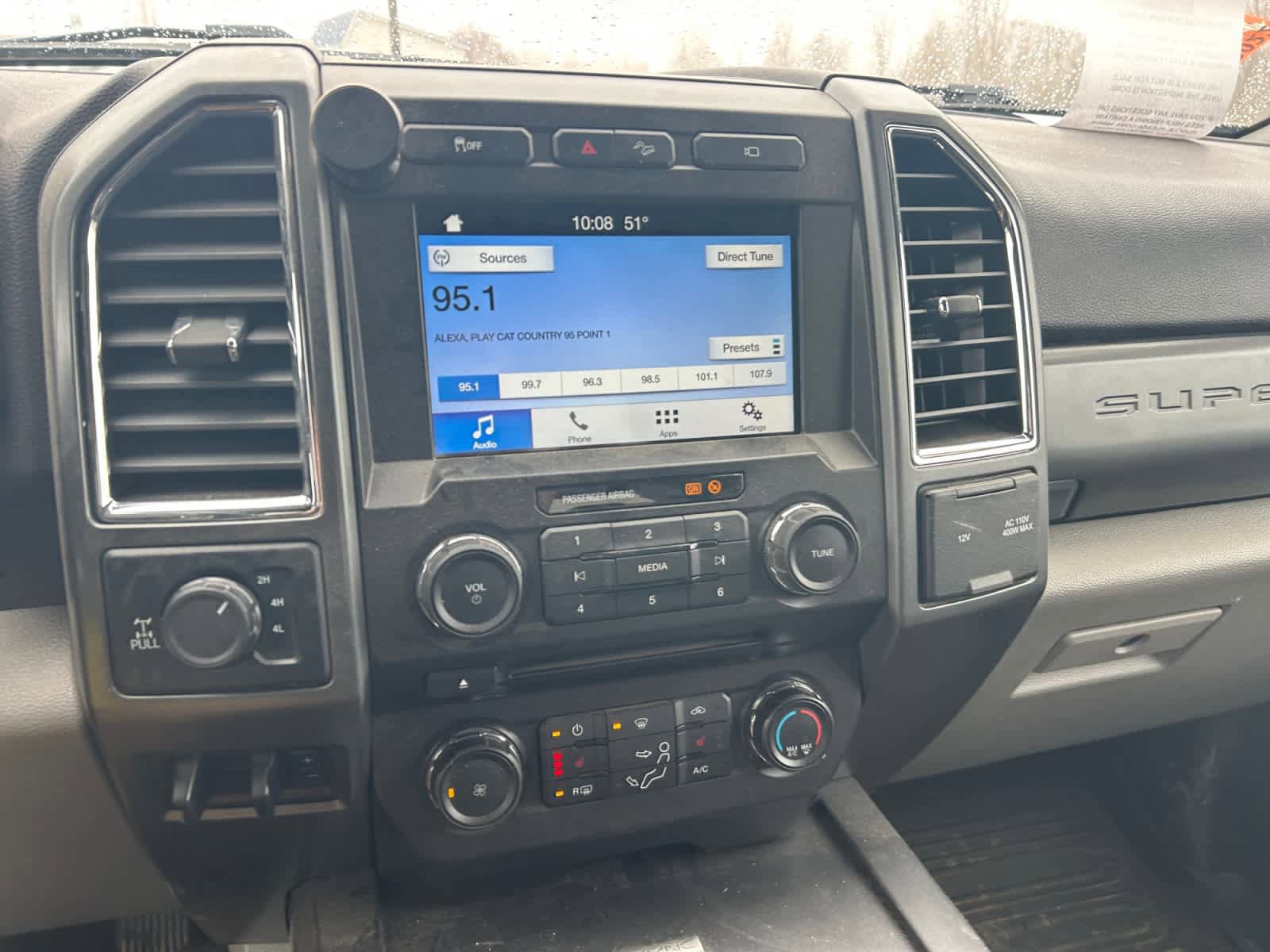 Used 2017 Ford F250 XLT w/ XLT Premium Package AWD/4WD image 12