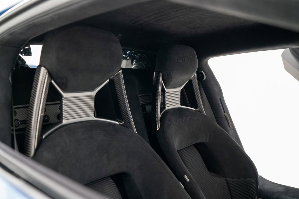 Used 2019 Ford GT RWD image 44