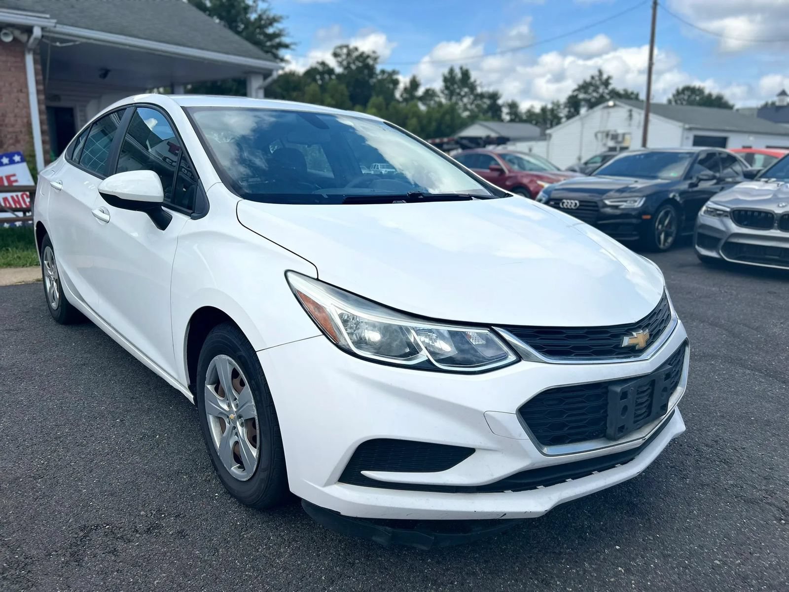 Used 2017 Chevrolet Cruze LS FWD image 7