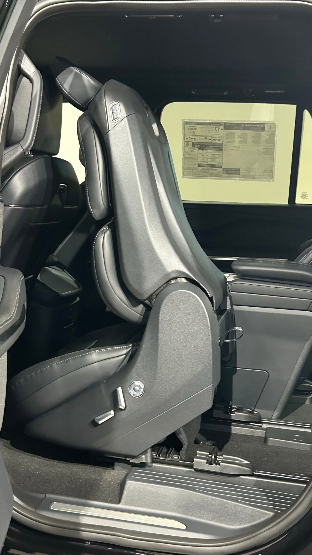 New 2026 Lincoln Navigator L Reserve AWD/4WD image 51