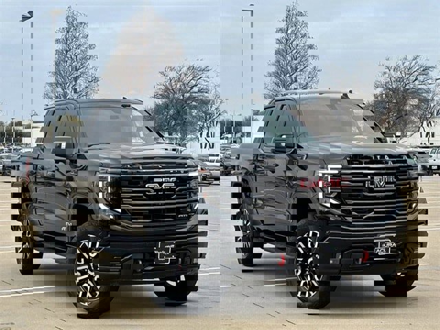 Used 2023 GMC Sierra 1500 AT4 w/ AT4 Premium Package image 2