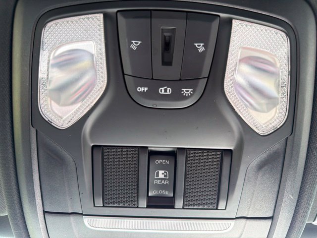 Used 2021 RAM 1500 Big Horn AWD/4WD image 35