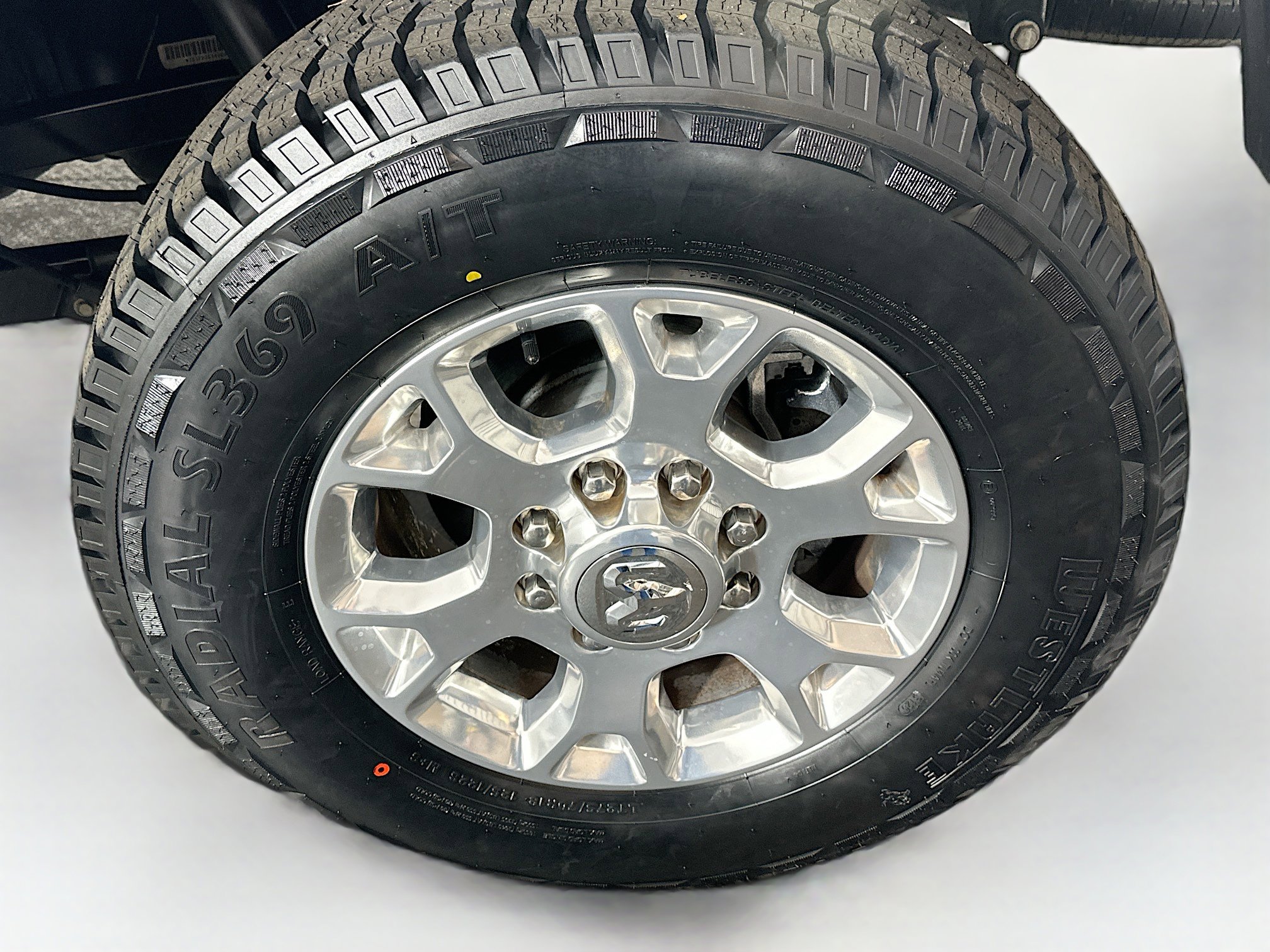 Used 2024 RAM 2500 Laramie image 11