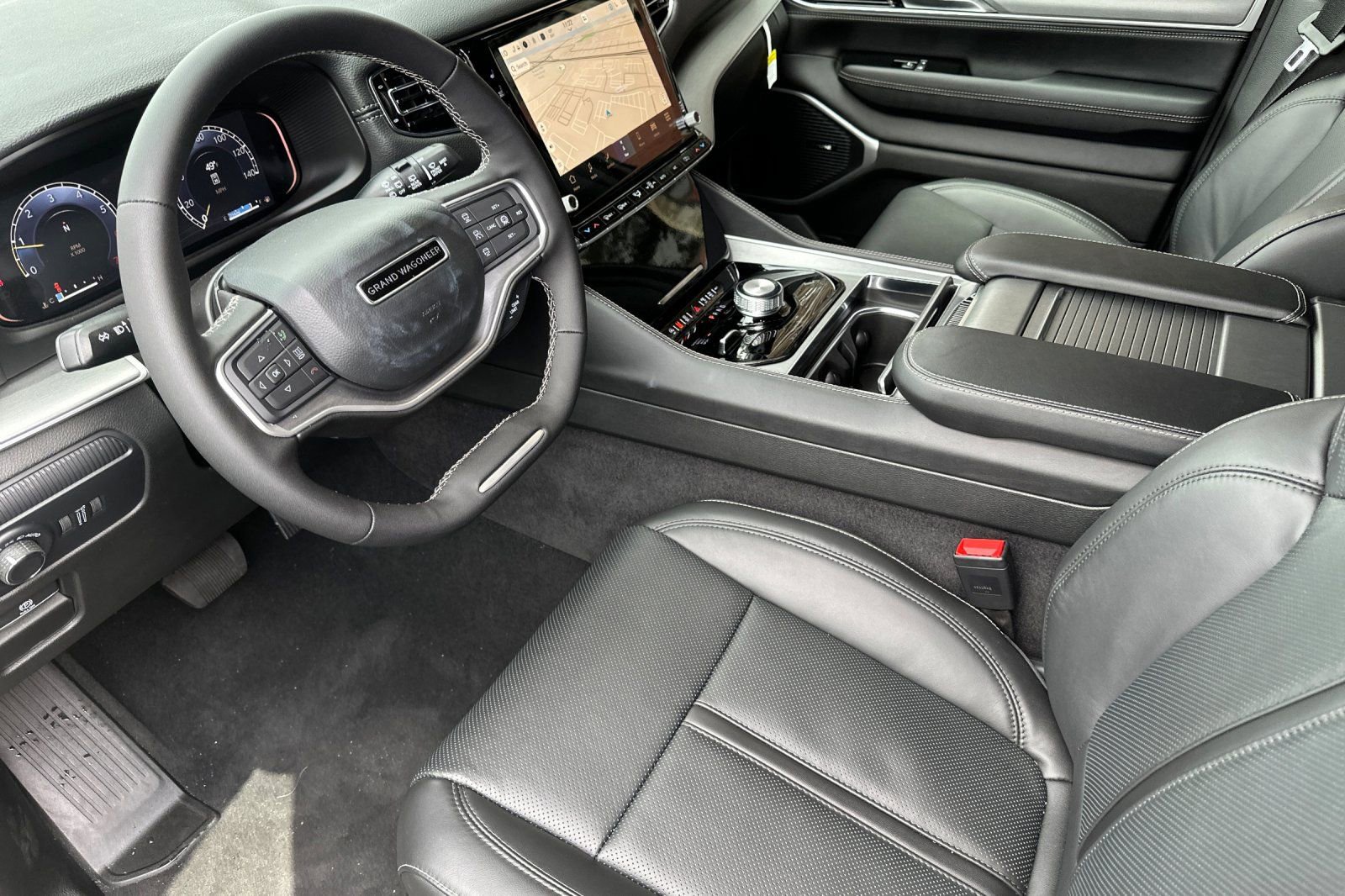 New 2026 Jeep Grand Wagoneer 4WD image 9